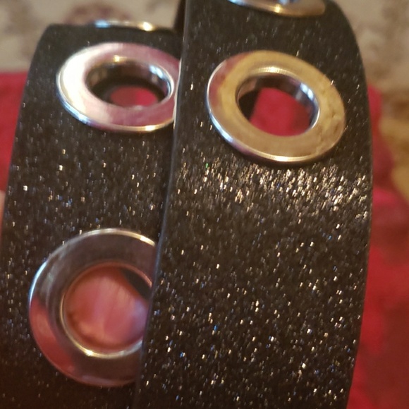 Belt - Picture 3 of 3